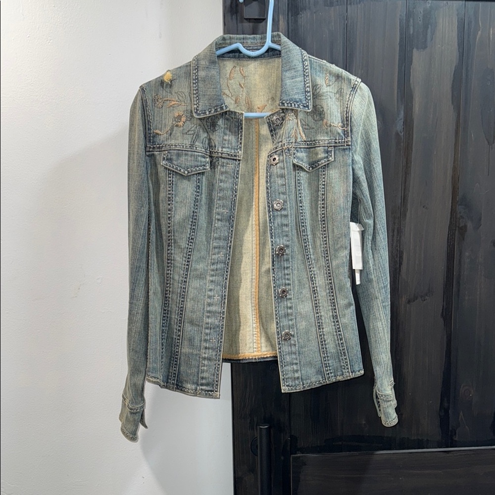 Elie Tahari Blue Jean Jacket Classic Light Wash with a Leaf Floral Embellishment